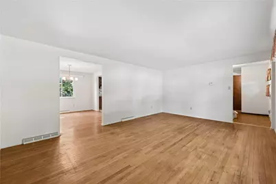 690 Blue Ridge Rd, Pittsburgh, PA 15239 - Photo 13