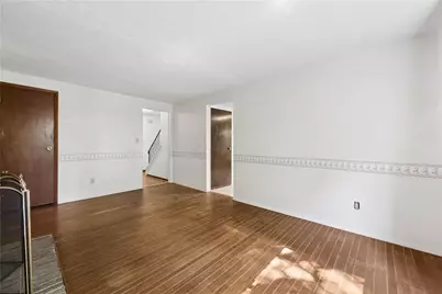690 Blue Ridge Rd, Pittsburgh, PA 15239 - Photo 7