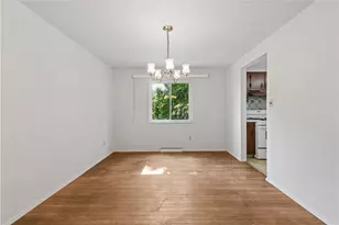 690 Blue Ridge Rd, Pittsburgh, PA 15239 - Photo 5
