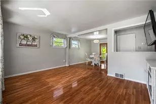 607 Greenleaf Dr, Monroeville, PA 15146 - Photo 3