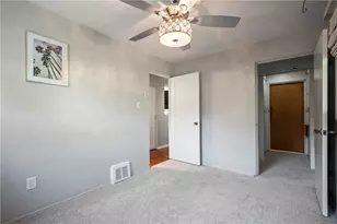 607 Greenleaf Dr, Monroeville, PA 15146 - Photo 13