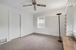 957 Orchard Ave, Greensburg, PA 15601 - Photo 11