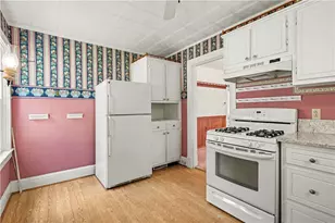 957 Orchard Ave, Greensburg, PA 15601 - Photo 11