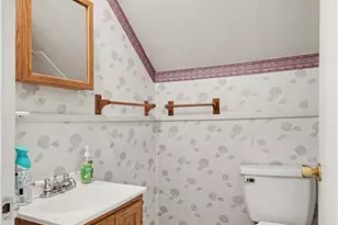 957 Orchard Ave, Greensburg, PA 15601 - Photo 23