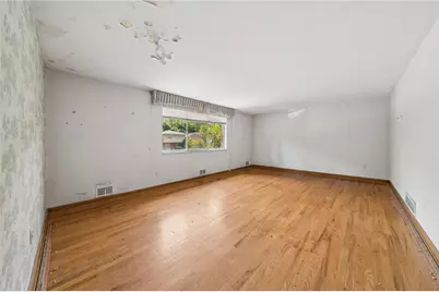 285 Tara Dr, Pittsburgh, PA 15236 - Photo 17