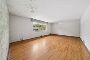285 Tara Dr, Pittsburgh, PA 15236 - Photo 17