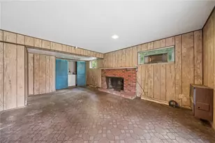 285 Tara Dr, Pittsburgh, PA 15236 - Photo 11