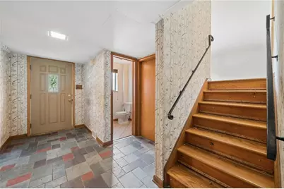 285 Tara Dr, Pittsburgh, PA 15236 - Photo 3