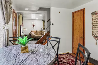 1038 Ardmore Manor Dr, Pittsburgh, PA 15221 - Photo 7