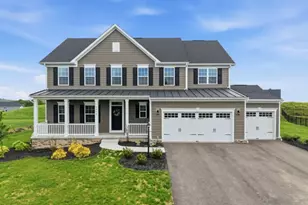 4042 Cross Crk Cir, Middlesex Township, PA 16059 - Photo 1