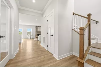 4042 Cross Creek Cir, Middlesex Township, PA 16059 - Photo 7