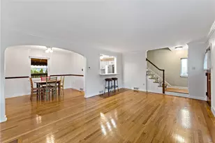 415 Pershing Dr, New Kensington, PA 15068 - Photo 3