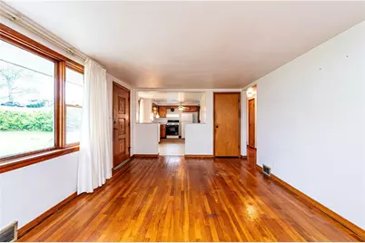 13740 Ridge Rd, Irwin, PA 15642 - Photo 5