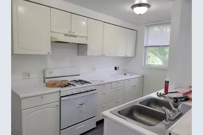 2735 Zephyr Ave, Pittsburgh, PA 15204 - Photo 5