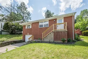 239 Pointview, Pittsburgh, PA 15227 - Photo 3