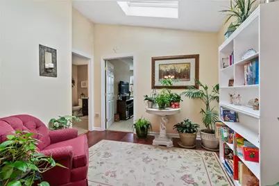 2308 Beaufort Ave, Pittsburgh, PA 15226 - Photo 13