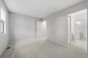 120 Woodhaven Dr, Seven Fields Boro, PA 16046 - Photo 27