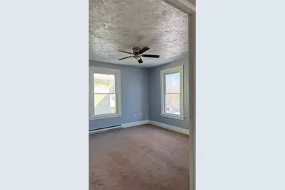140 McGovern Blvd, Coraopolis, PA 15046 - Photo 7