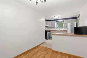 212 Davis Ave, Pittsburgh, PA 15223 - Photo 11