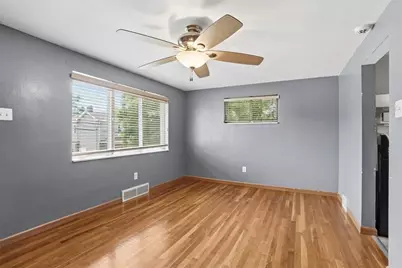 212 Davis Ave, Pittsburgh, PA 15223 - Photo 5