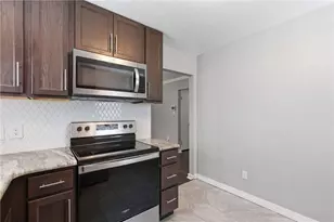 4952 McAnulty Rd, Pittsburgh, PA 15236 - Photo 17