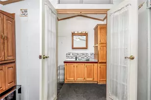 780 N Ridge Rd, Shelocta, PA 15774 - Photo 15