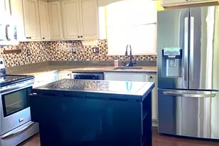 417 E 3rd Ave, Derry Boro, PA 15627 - Photo 11