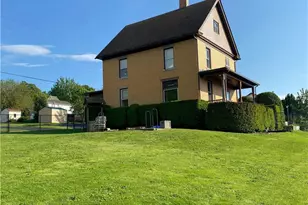 417 E 3rd Ave, Derry Boro, PA 15627 - Photo 43