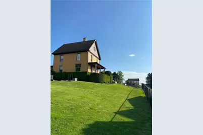 417 E 3rd Ave, Derry Boro, PA 15627 - Photo 41