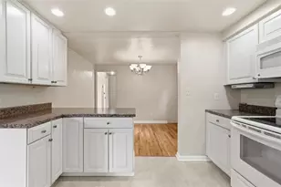 345 Roosevelt Ave, McKees Rocks, PA 15136 - Photo 13