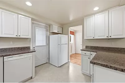 345 Roosevelt Avenue, McKees Rocks, PA 15136 - Photo 15