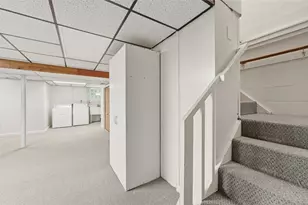 345 Roosevelt Ave, McKees Rocks, PA 15136 - Photo 27