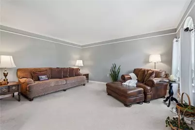 177 Markwood Dr, Cecil, PA 15317 - Photo 9