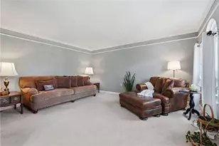 177 Markwood Dr, Cecil, PA 15317 - Photo 9