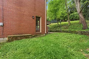 1037 Osage Dr, Pittsburgh, PA 15235 - Photo 29