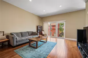 1038 Bradish St, Pittsburgh, PA 15203 - Photo 9