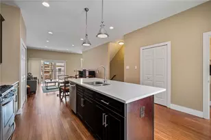 1038 Bradish St, Pittsburgh, PA 15203 - Photo 7