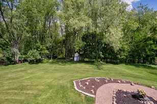 107 Longvue Dr, Harmony Boro, PA 16037 - Photo 43