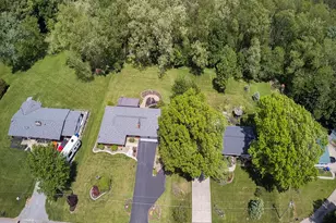 107 Longvue Dr, Harmony Boro, PA 16037 - Photo 47