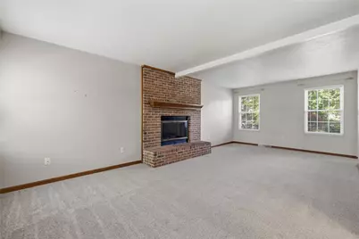 402 Monmouth Dr, Cranberry Township, PA 16066 - Photo 17