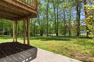 402 Monmouth Dr, Cranberry Township, PA 16066 - Photo 7