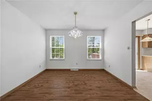 402 Monmouth Dr, Cranberry Township, PA 16066 - Photo 25