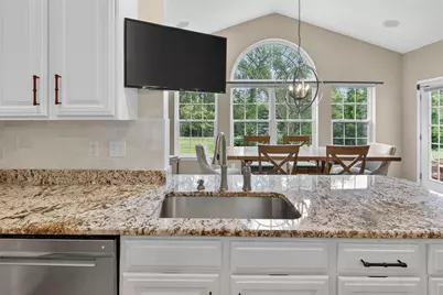 8909 Bella Danyelle Ct, South Fayette, PA 15017 - Photo 13