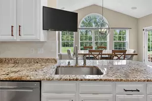 8909 Bella Danyelle Ct, South Fayette, PA 15017 - Photo 13