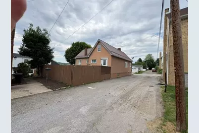 558 First St., Leechburg Boro, PA 15656 - Photo 3