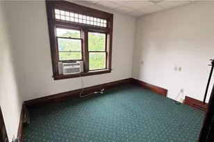 983 3rd St, Beaver, PA 15009 - Photo 11