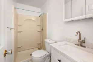 6310 Betsy Dr, Bethel Park, PA 15102 - Photo 19