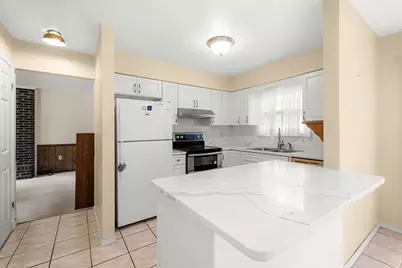 6310 Betsy Drive, Bethel Park, PA 15102 - Photo 5