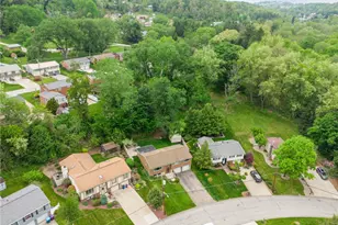 506 Malabar Dr, Pittsburgh, PA 15239 - Photo 37