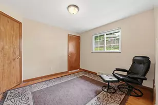 2621 Milford Dr, Bethel Park, PA 15102 - Photo 27